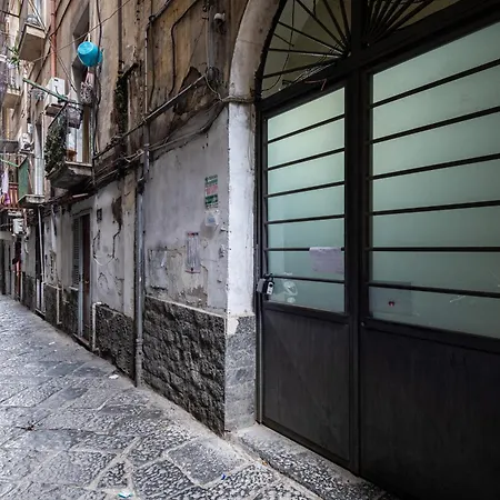 J&g Spaccanapoli Neapel