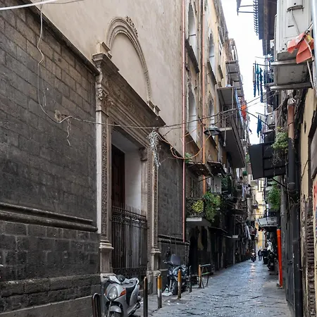 J&g Spaccanapoli Lägenhet