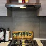 J&g Spaccanapoli شقة